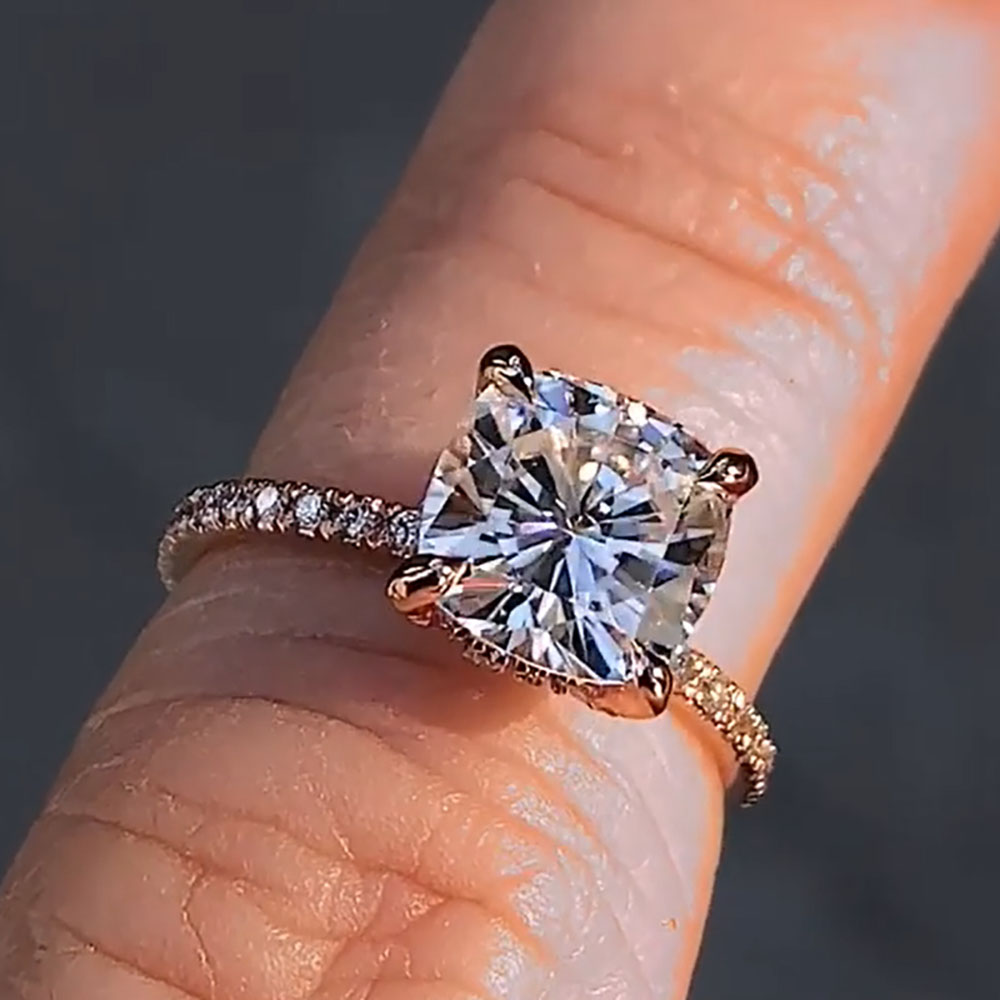 Moissanite Engagement Ring 1 Carat - カスタムソリッド14Kローズゴールド女性用結婚式パーティー記念日婚約指輪1 2 3 4 5カラットクッションモアッサナイトダイヤモンドリング