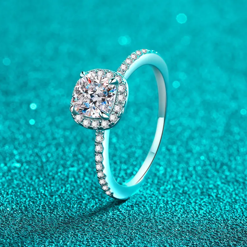 Moissanite Engagement Ring 1 Carat - S925 スターリングシルバー モアサナイト リング 女性用 クラシック