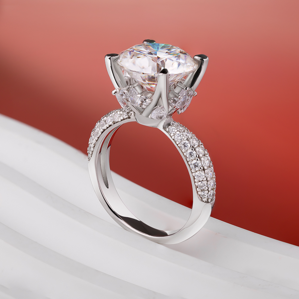 BXINY D カラー 5CT モアッサナイトリング S92 - Moissanite Engagement Ring 1 Carat のレビューと価格