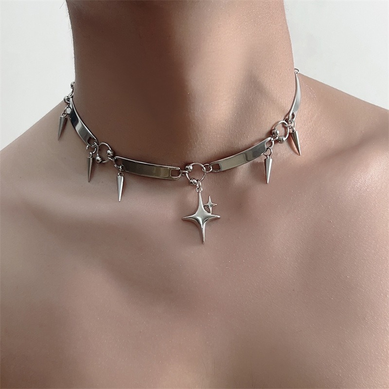 ヒップホップステンレススチールパンクスターリベットチョーカー - Goth Punk Spike Choker のレビューと価格