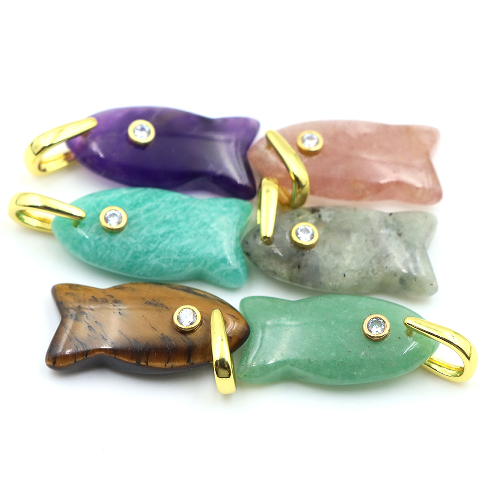26mm 魚型天然石ペンダント ジルコンクリスタルチャーム付 - Crystal Pendant Necklace Natural Stone のレビューと価格